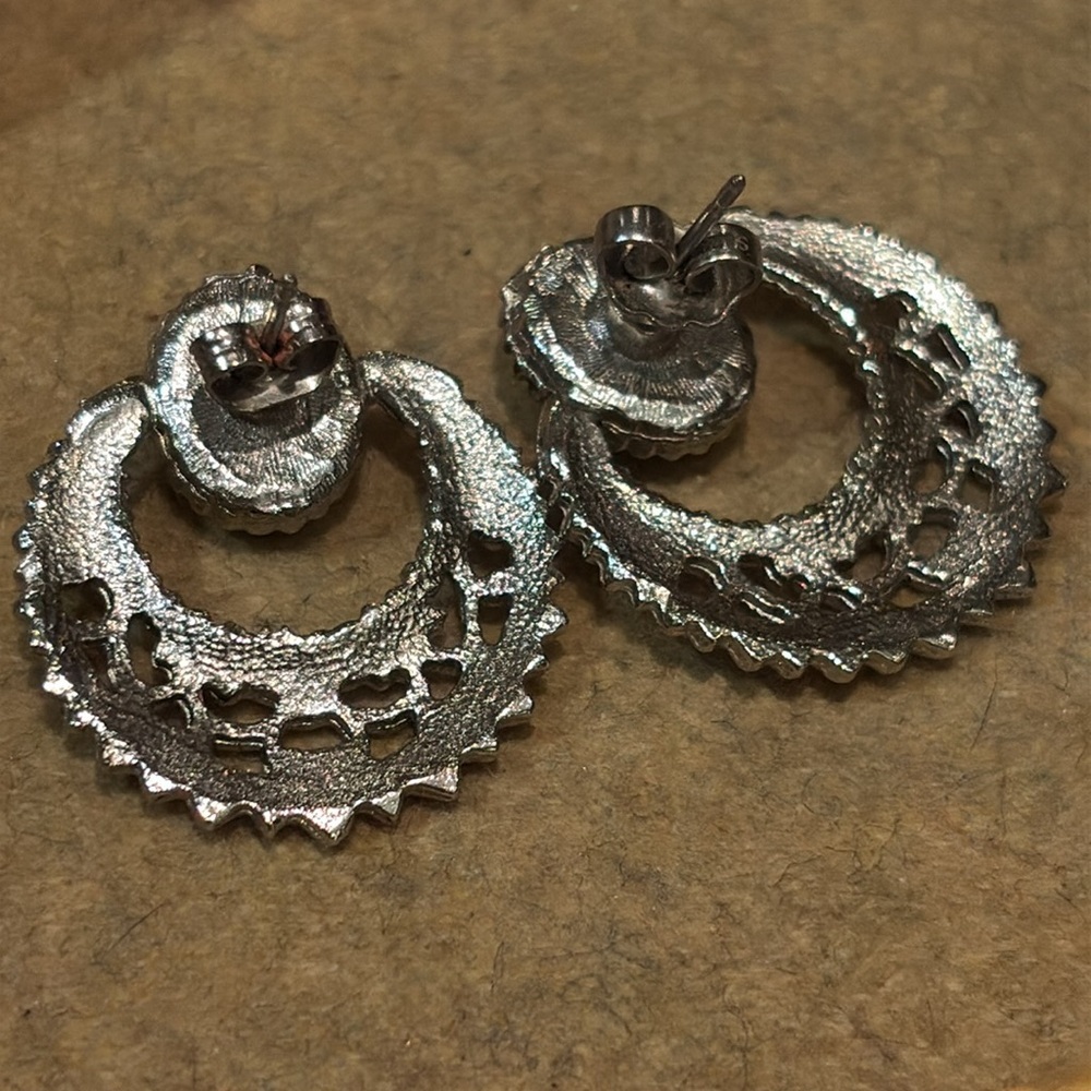 Vintage Pearl Wreath Earrings Silvertone Setting - Picture 5 of 7